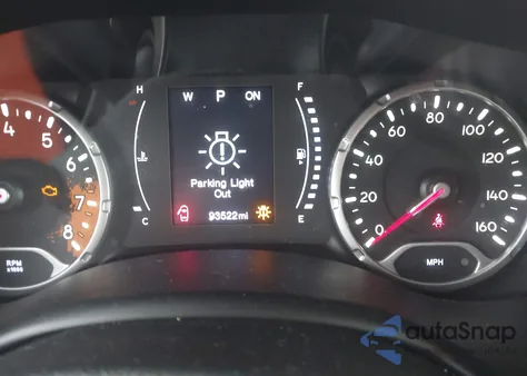 2018 Jeep Renegade Latitude 4X4 from USA, damaged, VIN ZACCJBBB2JPH56428